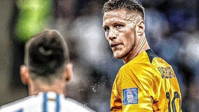 El neerlandés Weghorst volvió a hablar de Lionel Messi.