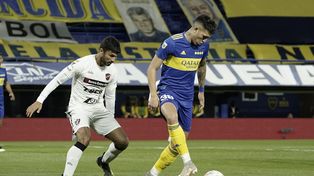 Vázquez marcado por Marín en La Bombonera