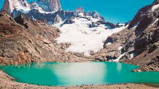 La Cordillera de los Andes es la más larga de la Tierra, con cerca de 7.500 km de longitud.