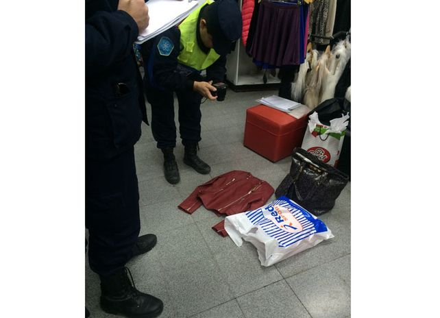 Detuvieron a una mechera en un negocio céntrico.