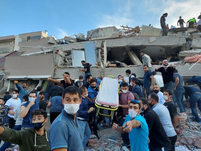 Terremotos en Turquía y Siria: los muertos ya superan los 3.000 y hay miles de heridos y desaparecidos