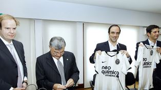 Santa Fe y el Corinthians de Brasil firmaron un acuerdo de colaboración