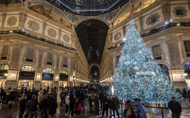 El mundo se ilumina esperando la Navidad