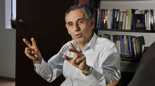 Pedro Francke, economista de referencia del virtual presidente electo de Perú Pedro Castillo.&nbsp;