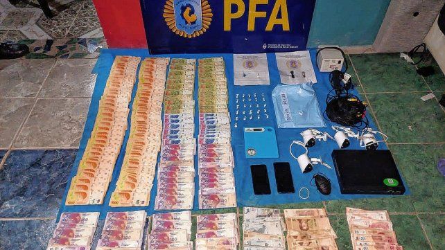 Detuvieron a una mujer con domiciliaria que seguía vendiendo cocaína