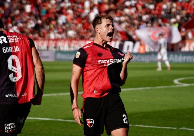 Mateo Silvetti se metió con seguridad en la primera de Newells. Tuvo el promedio de puntos más alto del equip