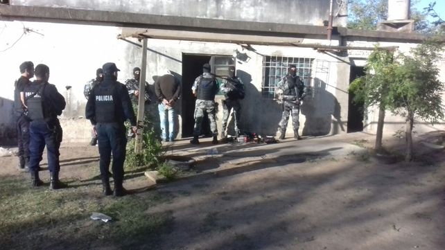 Requisa. Ayer los investigadores irrumpieron en tres domicilios.&nbsp;