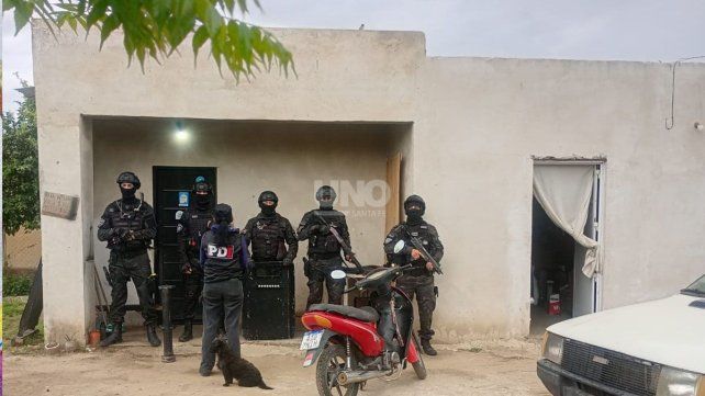 San Javier: detuvieron a un hombre acusado de amenazas y abuso de armas contra su expareja y el actual novio