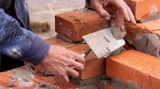 La construcción, el sector más afectado por la desaceleración