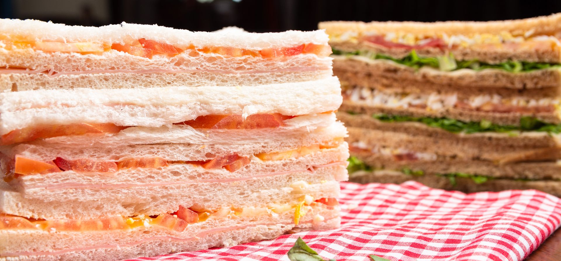Día del Sándwich: Rosario celebra su tradición de miga con descuentos