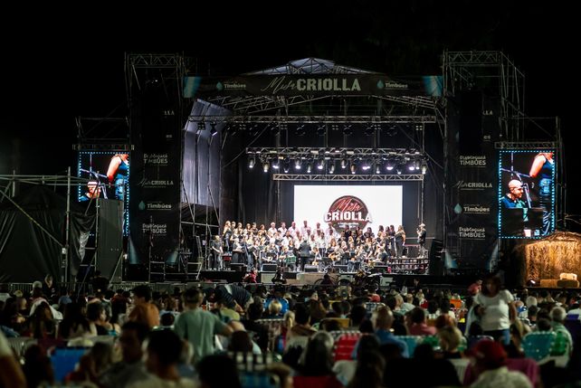 La Misa Criolla volvió a emocionar en Timbúes con una convocatoria histórica