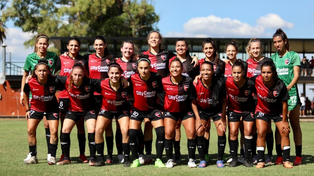 Las chicas de Newells que firmaron planilla debut en el torneo de primera B.