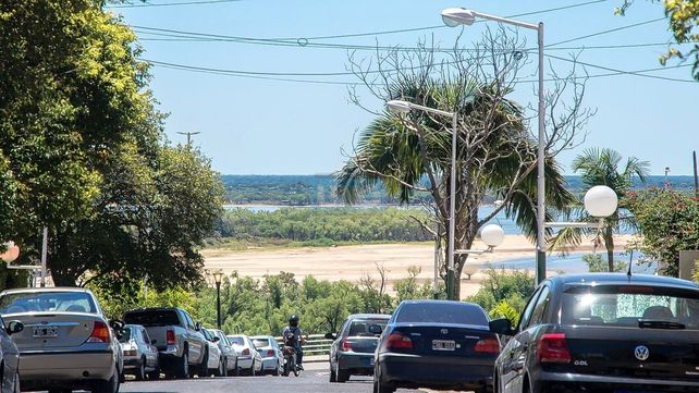 Bajante del río Paraná: Bahl pidió que liberen agua desde la represa de Itaipú