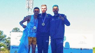 Valentino Molet, oriundo de Santa Rosa de Calchines, consiguió medalla de plata en 400 con vallas.