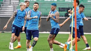 La Selección Argentina se mide con Australia en el primer ensayo de la gira por Asia