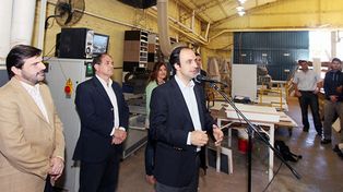 El Área Industrial Los Polígonos suma a una fábrica de muebles