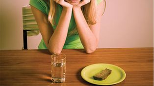Aumentan 30% las consultas por trastornos alimentarios en menores