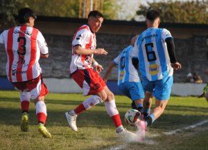 Atlético Paraná ganó el clásico en el Torneo Regional Amateur