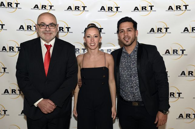 Marcelo Velázquez,Camila Tramontini y Nicolás Guerrero
