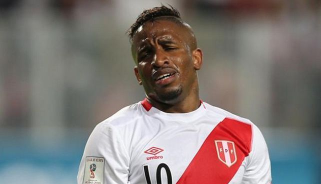 Farfán es la gran ausencia que tiene Gareca en Perú