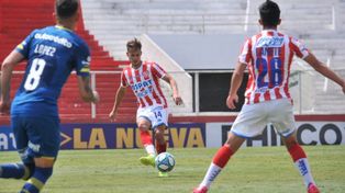El volante de Unión Nery Leyes analizó el perfil como técnico de Azconzábal.