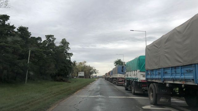La zona de Timbués suele colapsar en determinados momentos del año debido a la gran cantidad de camiones.
