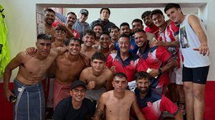 Regional Amateur: Atlético Paraná y Neuquen están en la siguiente ronda