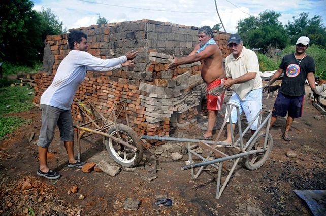 Por la crecida del río Salado  ya hay familias autoevacuadas