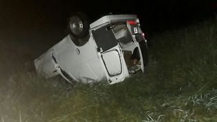 Paranaense derrapó y volcó en al Autovía Artigas