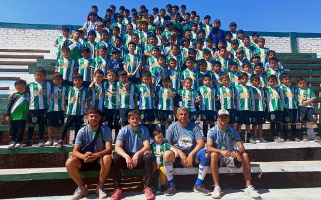 El equipo Los Loritos de Campo Santo