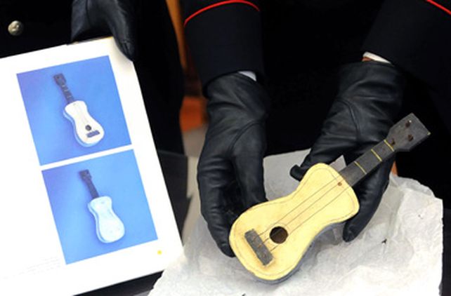 Recuperan una guitarra que Picasso hizo para su hija Paloma