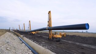 Una industria estratégica. Strada fue decisiva en el Oleoducto Vaca Muerta Sur (VMOS), una de las obras de mayor envergadura a nivel nacional