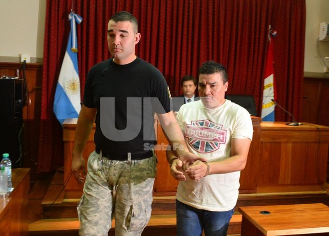 Piden 20 años de prisión para el exboxeador Carlos Baldomir, acusado de abusar de su propia hija