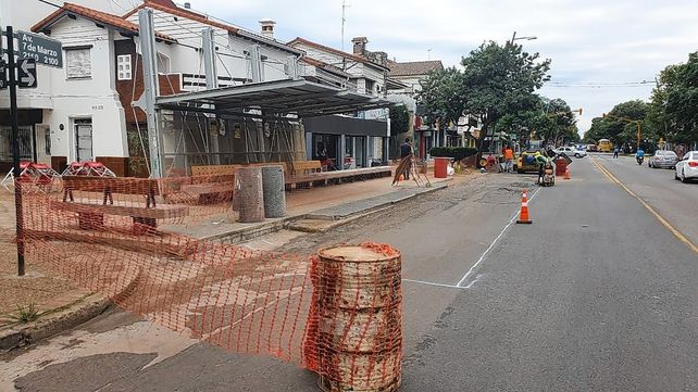 Arreglo de pavimento: se reducirá el carril.