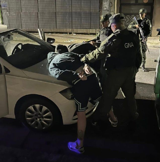 Guerra de bandas en Bº Adelina Centro de Santo Tomé: siete detenidos tras una feroz balacera en la misma cuadra atacada días atrás