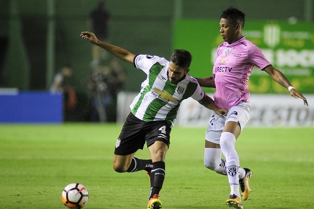 Banfield buscará en la altura de Quito el pasaje la tercera fase de la Libertadores