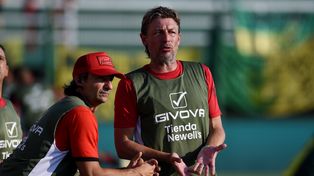 Si bien no hubo confirmaciones, el Gringo pondría la misma formación.