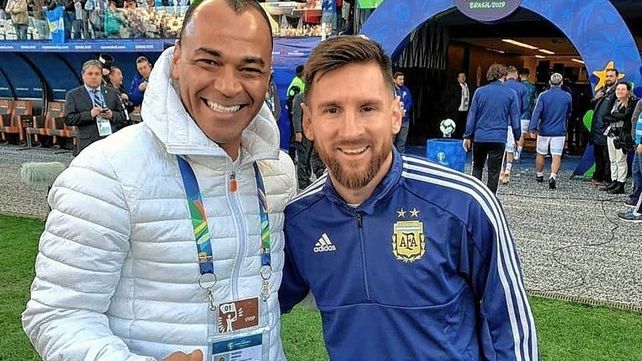 Cafú apuntó a Argentina como candidata a ganar el Mundial
