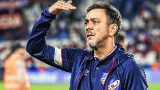 Recoba admitió el interés de Colón: Hay posibilidades