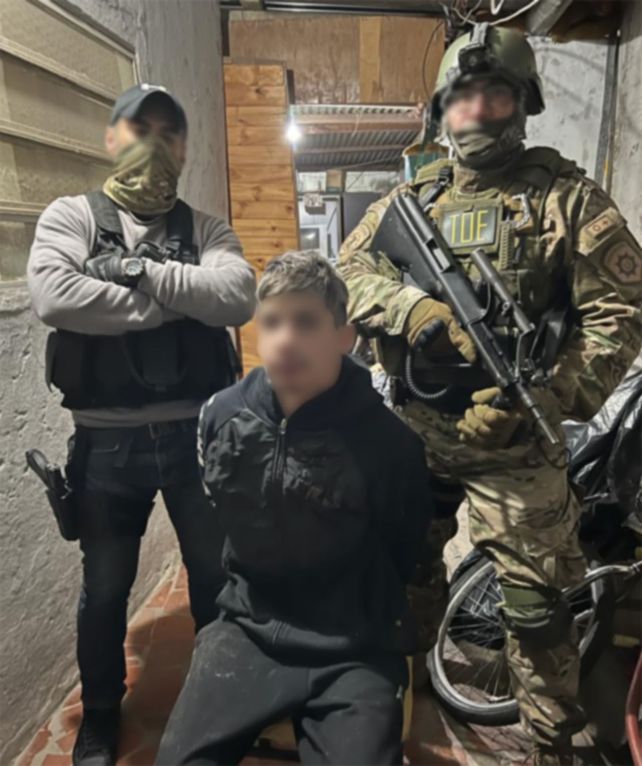 El principal sospechoso de la agresión al policía Sanabria tras el allanamiento a su casa.&nbsp;visibility