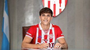 Unión confirmó la firma del primer contrato de Francisco Pumpido