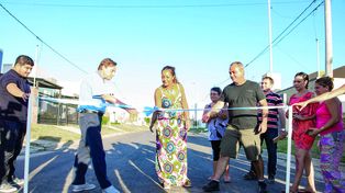 Pavimentaron la calle que rinde homenaje al Flaco Spinetta en Paraná