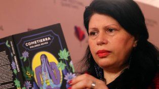 Dolores Reyes