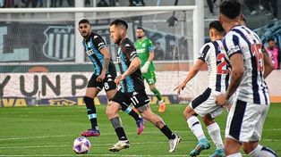 Racing y Talleres igualaron en Córdoba.