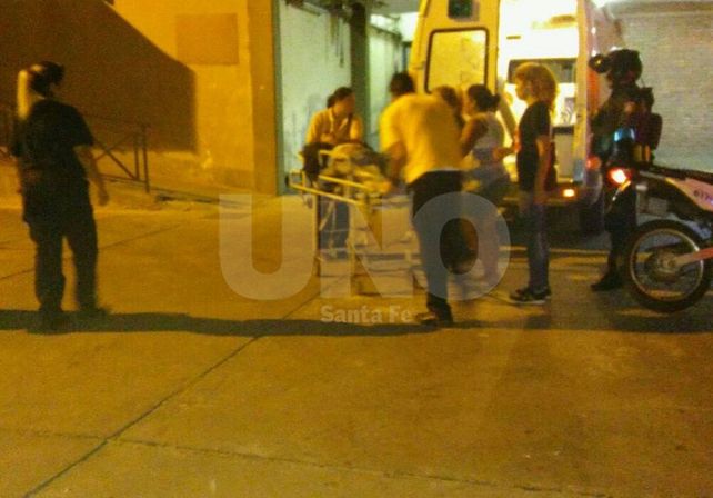 Escena. Una de las víctimas de los crímenes de Zeballos al 5500 llegaba así al hospital José María Cullen
