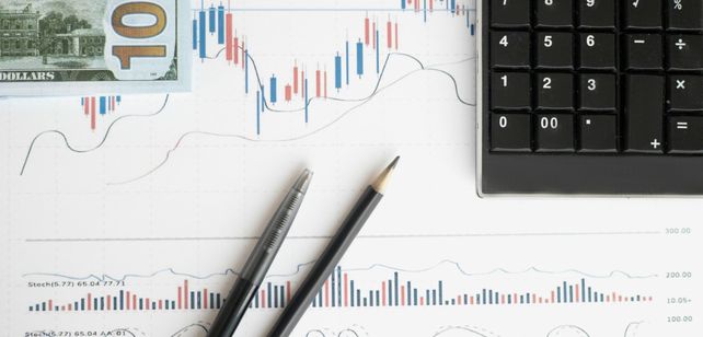 Claves para invertir los dólares del colchón en 2025