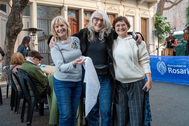 Gorostarzu, la clásica chopería rosarina celebró sus 96 años con gran despliegue y convocatoria
