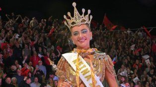 Mary Ann Morrison es la nueva soberana del Carnaval del País