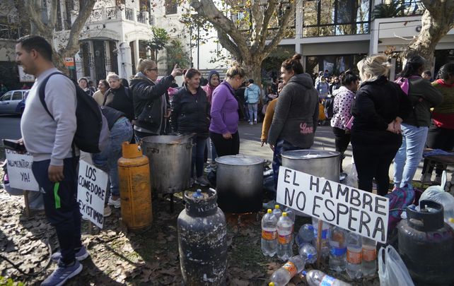 La protesta realizada ayer en Oroño al 900 frente a los Tribunales Federales. La Municipalidad denunció a la Corriente Clasista y Combativa.&nbsp;