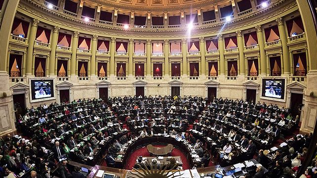 La Cámara de Diputados buscará debatir el proyecto que prohíbe la candidatura de personas condenadas por corrupción.